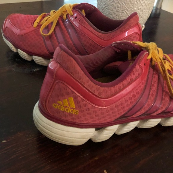 Adidas sneaker - Picture 3 of 6